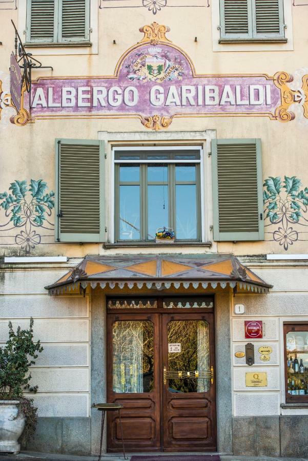 Albergo Ristorante Garibaldi Cisterna dʼAsti Eksteriør bilde